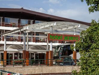 Hotel Jezero