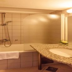 Hotel Jezero