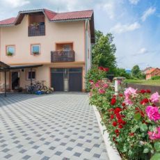 Apartmani Šarić