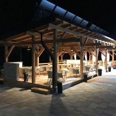 16 Lakes Restoran