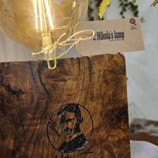 Nikola’s Lamp