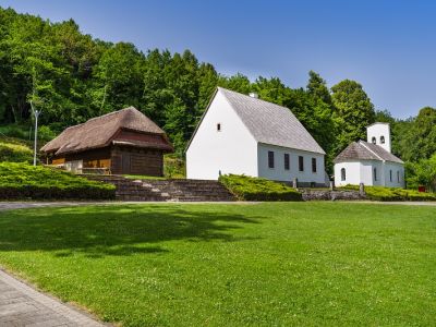 FAMILY WEEK IN LIKA DESTINATION