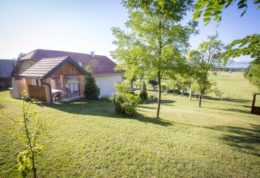 Holiday house Mia