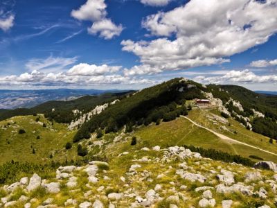 FAMILY WEEK IN LIKA DESTINATION