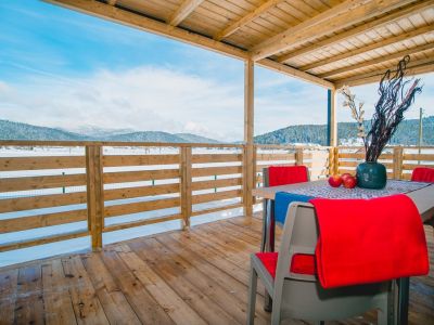 ADVENTURE LIKA DESTINATION