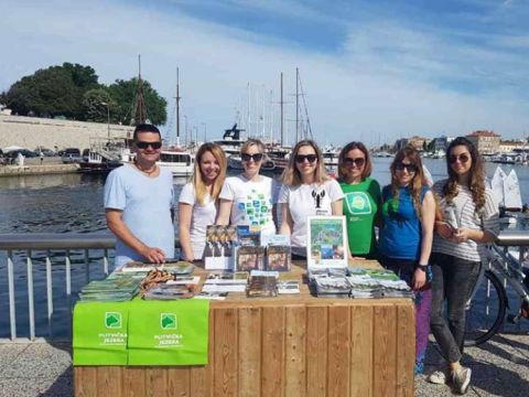Lika destination - Ekološka akcija “Daj ruku za čiste Jazine”