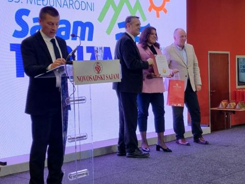 Lika destination - Turističkoj zajednici Grada Otočca zlatna medalja za mobilnu aplikaciju Discover Otočac