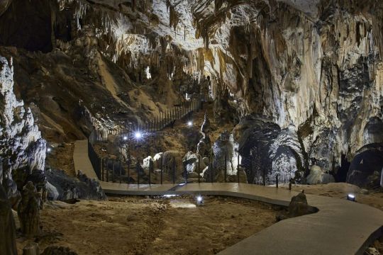 Balkan Cavers Camp arrives in Cerovac Caves