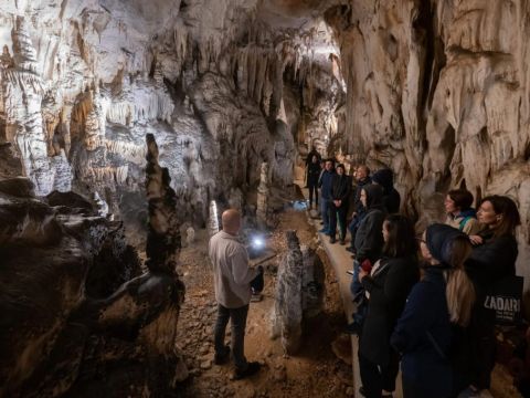 Lika destination - Lika postala konkurencija zadarskom turizmu! Cerovačke pećine su hit, šume, Plitvice i mlinice, odvlače turiste s obale